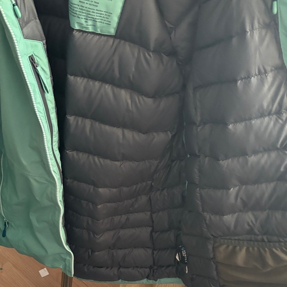 L.L. Bean Down Waterproof Ultralight Jacket - Picture 12 of 16